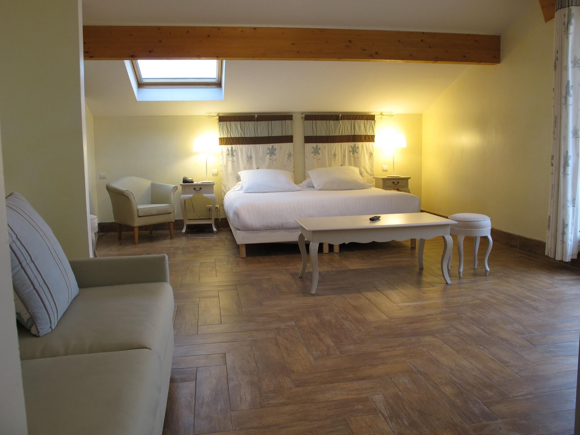Hotel Sanary, Soleil Et Jardin - Renovation Hiver 2024-25 Sanary-sur-Mer Exterior foto