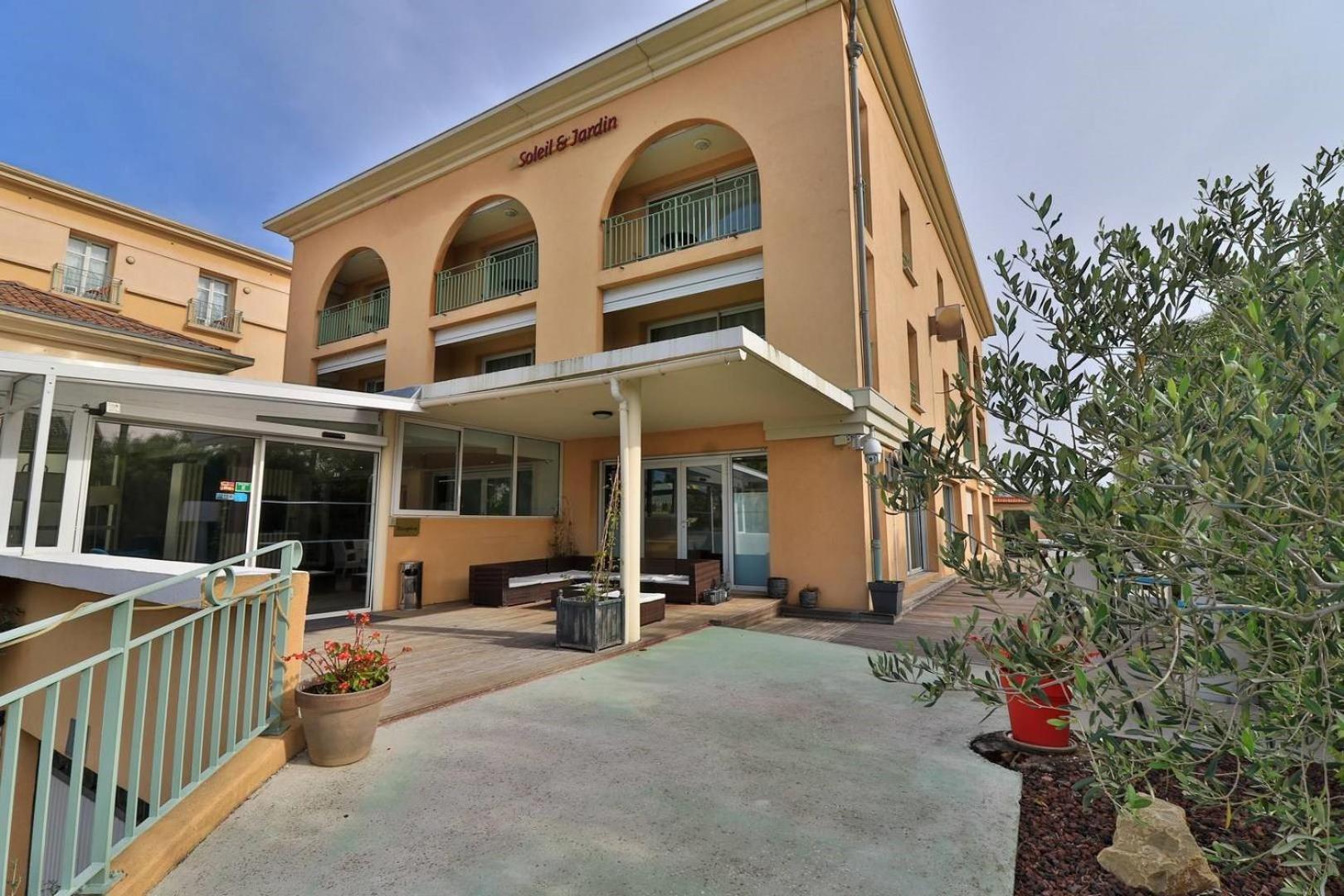 Hotel Sanary, Soleil Et Jardin - Renovation Hiver 2024-25 Sanary-sur-Mer Exterior foto